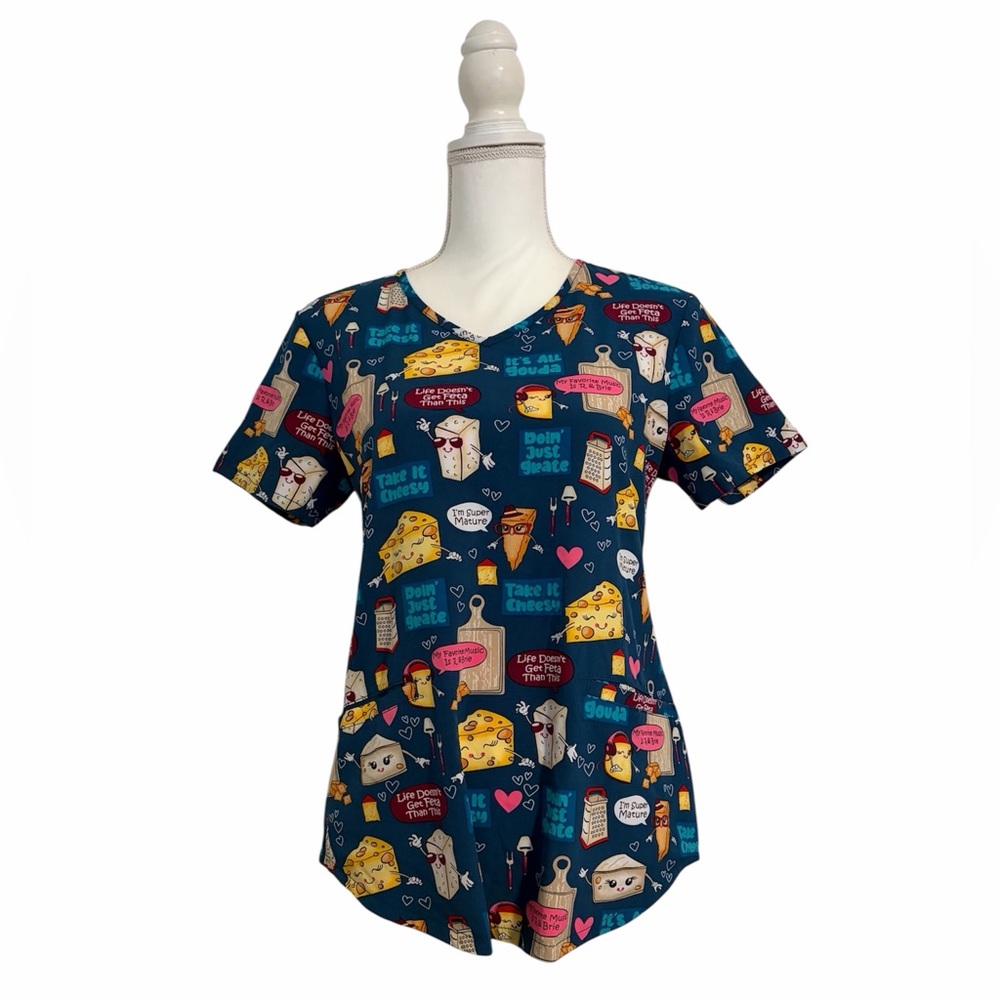 Cherokee Cheese & Snack Print Nursing Medical Scrub Top Women’s Small - Picture 6 of 6